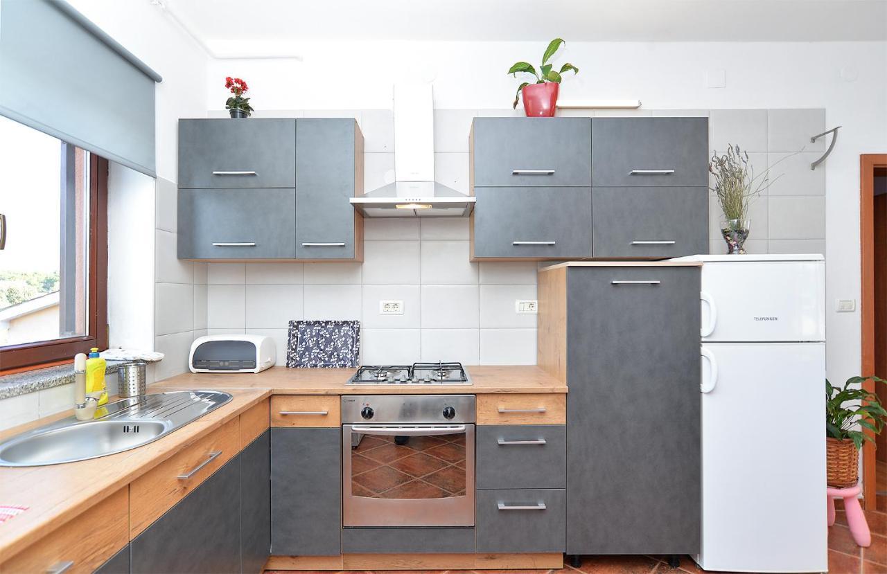 Apartment Puzar 295 Stinjan Ngoại thất bức ảnh