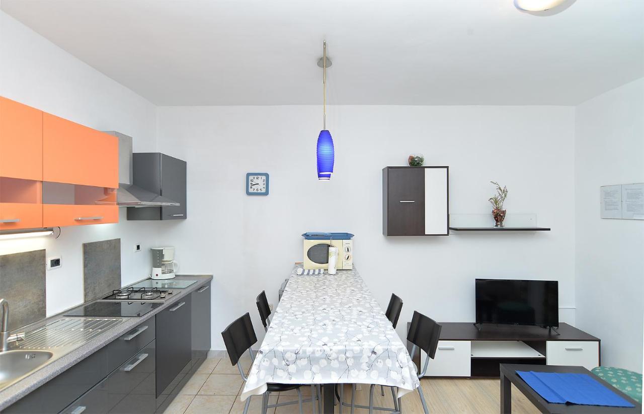 Apartment Puzar 295 Stinjan Ngoại thất bức ảnh
